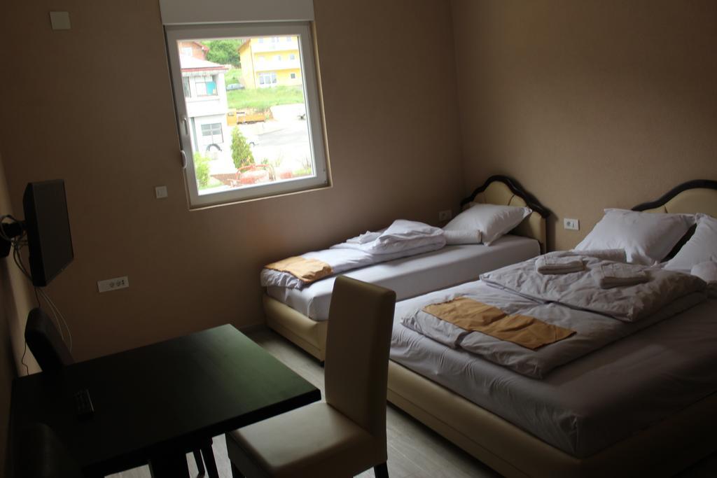 Guesthouse Eko Piva Pluzine Exterior photo